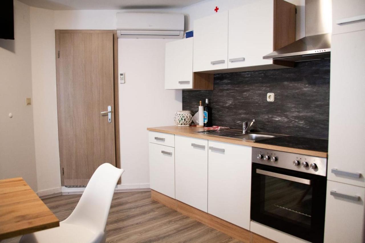 Amber In The Centar Apartman Kaštela Kültér fotó