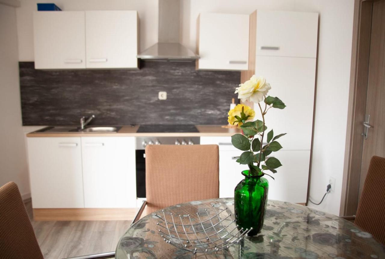 Amber In The Centar Apartman Kaštela Kültér fotó